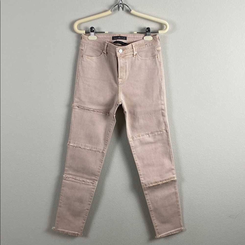 Abercrombie & Fitch Signature Collection Distressed Skinny Fit Stretch Jean